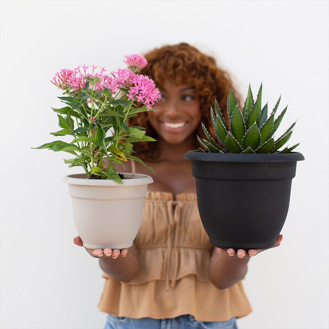 Bloem Ariana Self-Watering Planter in Charcoal - Image 4